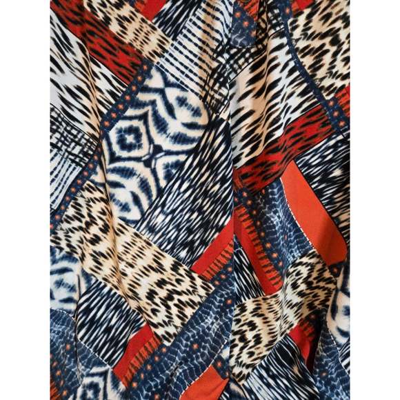 Women's CJ Banks Plus 2X Patchwork Tunic Top Navy Red - Picture 5 of 6